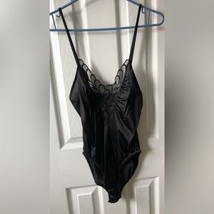 Vintage Shimmery Satin-like Women's Black Bodysuit with Lace Trim Size Small